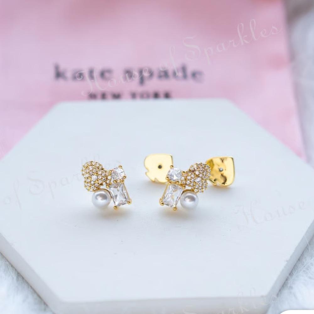 Kate Spade stud earrings NWOT - Picture 2 of 5
